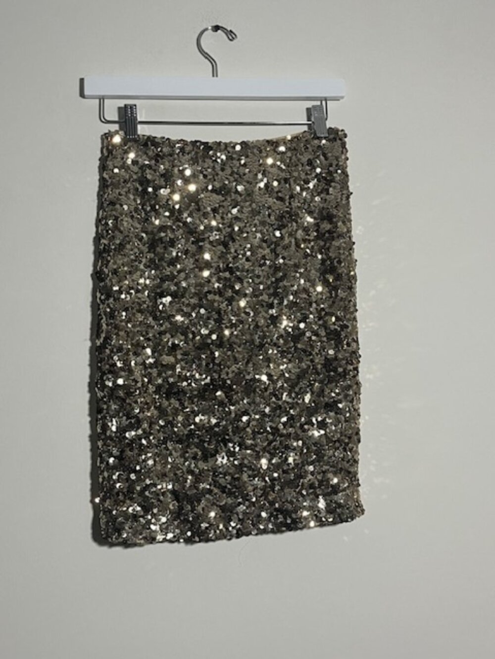 Antonio Melani Size 0 Gold Sequenced Skirt